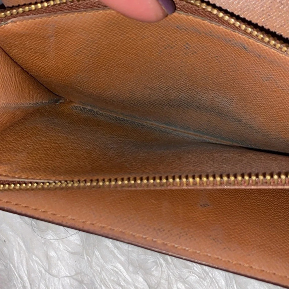 Louis Vuitton, Sarah monogram wallet pre-love condition - Picture 6 of 10